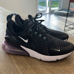Nike AirMax 270
Black and Arctic pink “purple”
Women 8.5